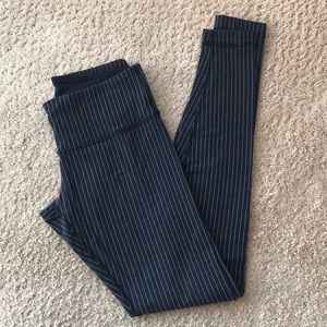 Lululemon Navy Pinstripe Wunder Unders